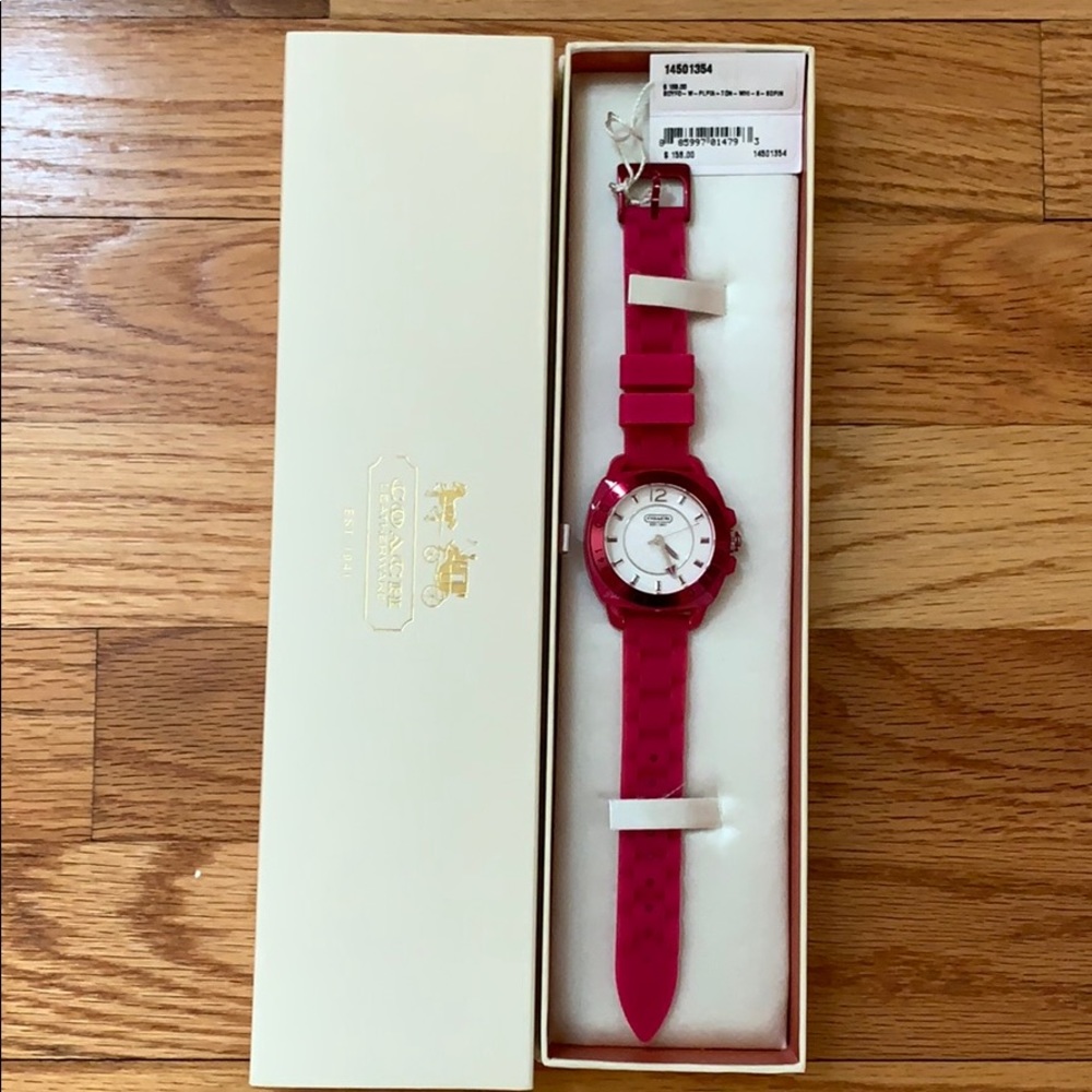 Coach Watch, new with tag, pink